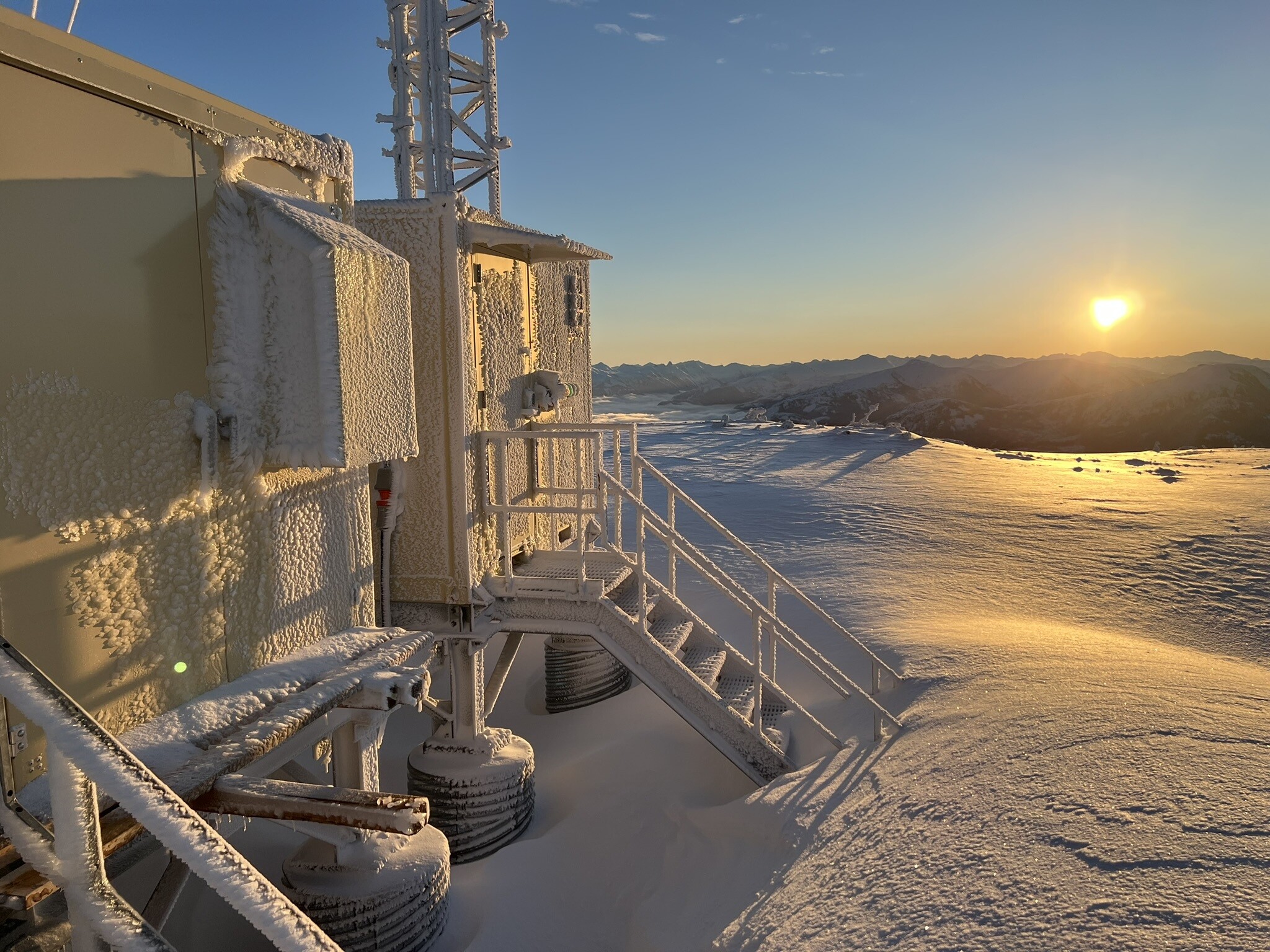 powering telecom in harsh winter environments - HCI Energy